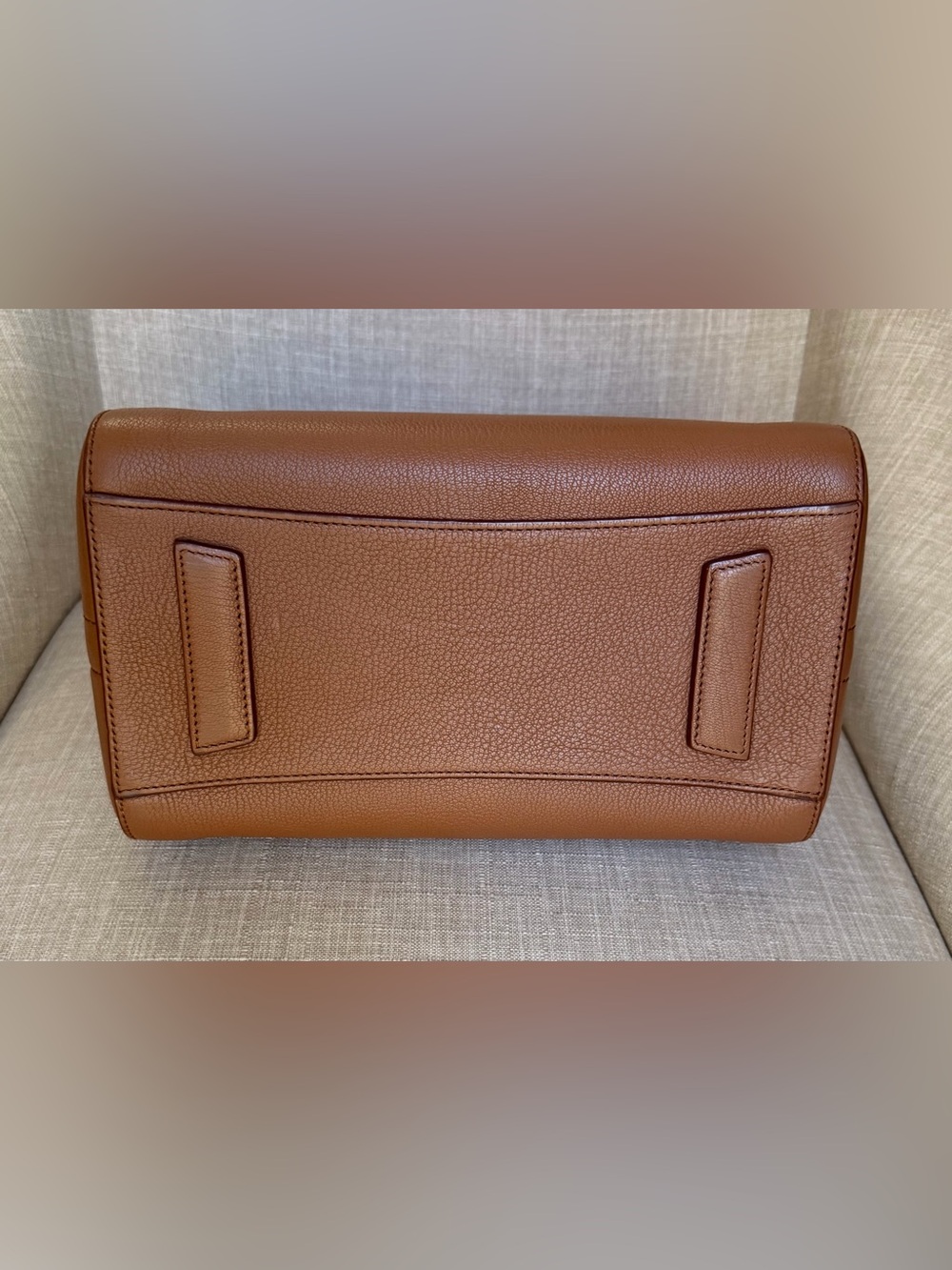 Givenchy Antigona Small in highly sought after Tan Color - Picture 3 of 11